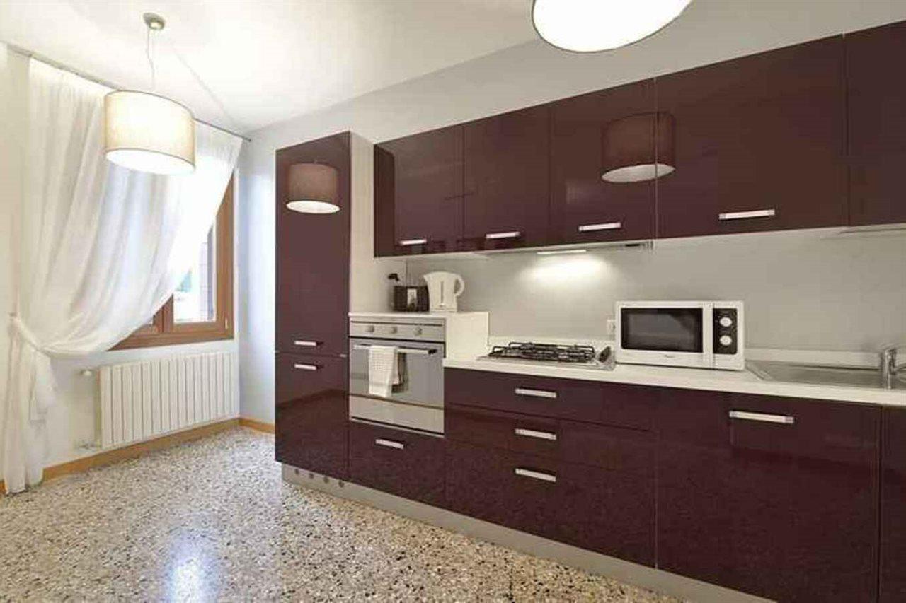 Venier 3 Apartment